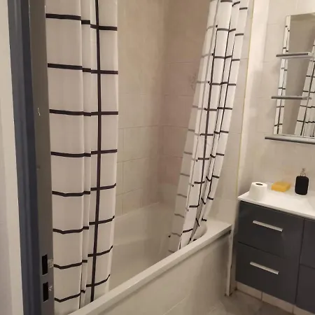 - Belle Chambre R+1 منزل للإقامة Evry-Gregy-sur-Yerre